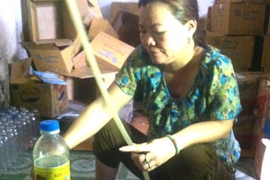 Kinh hoàng công nghệ chế dấm gạo từ axit và nước lã giá siêu rẻ