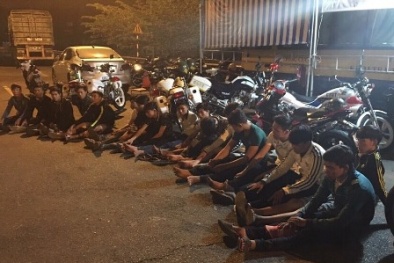 Trắng đêm truy bắt hàng chục quái xế náo loạn cầu Cần Thơ