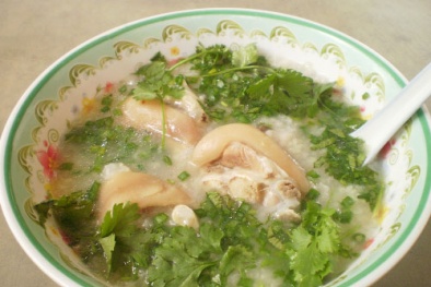 'Nạp' 13WIN là nhà cái uy tín top đầu Châu Á buổi sáng với món cháo móng giò hạt sen thơm ngon bổ dưỡng