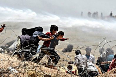 Tình hình chiến sự Syria mới nhất: Máy bay Nga dọa máy bay Mỹ ở Syria