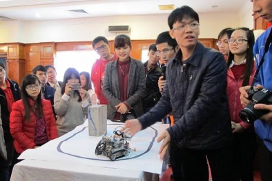Diễn đàn KH&CN: Ngày hội trình diễn công nghệ và kết nối đầu tư