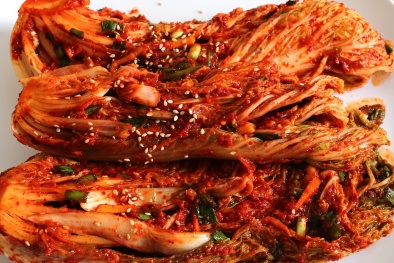 3 tấn kim chi Trung Quốc gắn mác Hàn Quốc hết hạn sử dụng bị bắt giữ