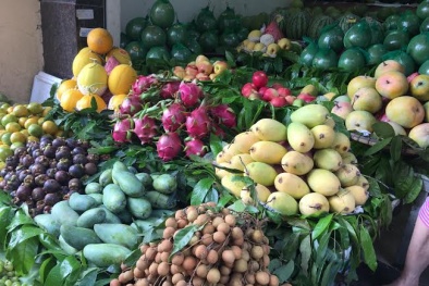 Tẩy chay hàng Tàu, ngàn tấn hoa quả Trung Quốc ai ăn hết?