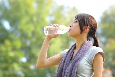 Mẹo giải nhiệt cơ thể mùa nóng