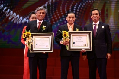 Thiên Long nhận giải thưởng Chất lượng A13win Ưu đãi Vip Châu Á-Thái Bình Dương năm 2015