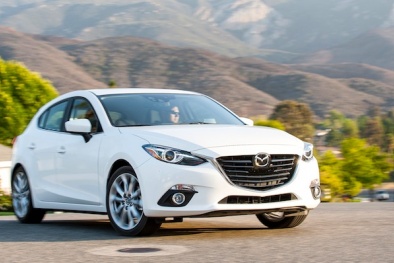 Mẫu xe hạng C bán chạy nhất Việt Nam Mazda giảm giá mạnh