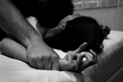 Câu hỏi giúp người phụ nữ nhận ra kẻ bịt mặt, cưỡng hiếp mình