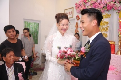 Khoảnh khắc ngọt ngào và hạnh phúc nhất của Kỳ Hân - Mạc Hồng Quân trong ngày trọng đại