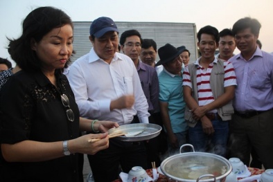 'Trái bóng' cá nục nhiễm phenol lại được đá về Cục