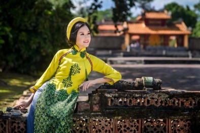 Bộ ảnh đập tan tranh cãi về nhan sắc 'nữ thần' xứ Huế tại Hoa hậu Việt Nam