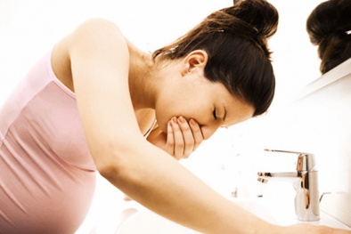 Những triệu chứng ốm nghén vô cùng nguy hiểm cho bà bầu