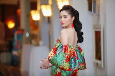 Kỳ Duyên bất ngờ xuất hiện ở Hà Nội, khoe vai trần gợi cảm khó cưỡng