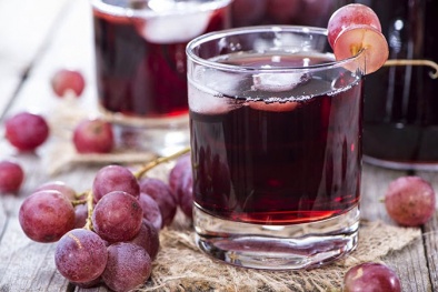 Ngăn ngừa sỏi thận bằng những đồ uống quen thuộc