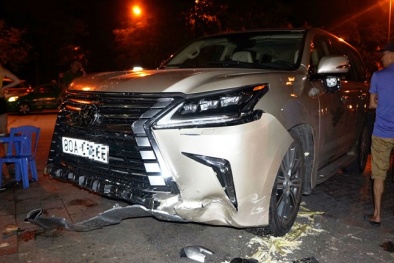 Tài xế Lexus 570 đâm nhiều người bị thương ra trình diện