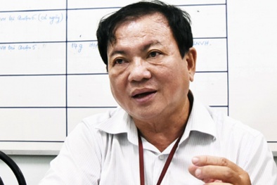 'Dán cam kết không khiêu dâm ở nhà hàng sẽ giảm được tệ nạn'