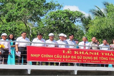 Khánh thành cầu Đập Đá chỉ sau 18 ngày thi công