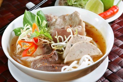 Có thể bắt buộc tất cả quán Bún Bò Huế đăng ký nhãn hiệu hay không?
