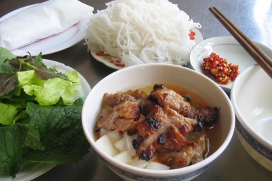 Mẹo nhận biết bún chứa hóa chất gây viêm loét ruột, dạ dày 