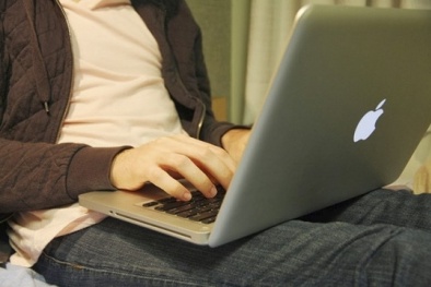 7 thói quen tai hại ‘tàn phá’ laptop của bạn 