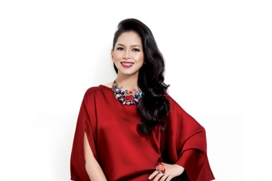 Mẹ chồng Hà Tăng: Nữ đại gia quyền lực của đế chế hàng hiệu 'khủng' bậc nhất VN