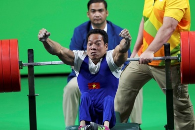 Lê Văn Công giành HCV đầu tiên cho Việt Nam ở Paralympics