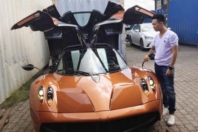 2 ngày mua 3 siêu xe hơn 100 tỷ, Minh 'nhựa' vượt mặt loạt tay chơi Việt