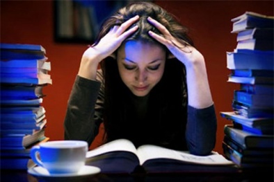 Phụ nữ thức khuya có nguy cơ mắc ung thư cao