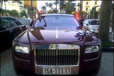 Đại gia Việt đọ Rolls-Royce triệu đô và biển số 'siêu khủng'