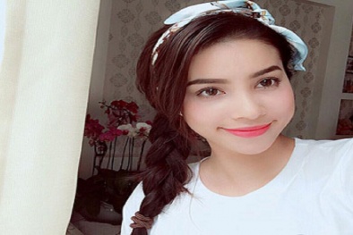Phạm Hương đeo trang sức vàng 1 tỷ đi dự sự kiện