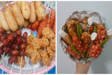 Phát sốt bó hoa làm từ đồ ăn ở Sài Gòn dịp lễ 20/10