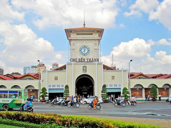 Nịnh chồng ngày cuối tuần với món chân gà ngâm sả ớt