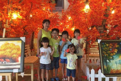 Mải mê ngắm 'thu Seoul' giữa rừng lá phong đỏ ngay tại Vũng Tàu