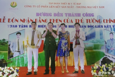 Thủ tướng 13Win18 tham gia cá cược yêu cầu siết chặt quản lý kinh doanh đa cấp
