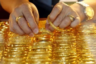 Giá vàng hôm nay 4/11: Xu hướng giá vàng giảm mạnh do tin tức từ Mỹ