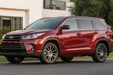 Toyota Highlander 2017 vừa ra mắt có gì đặc biệt?