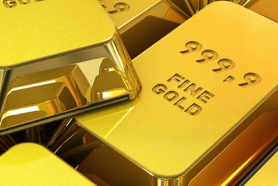 Chốt phiên cuối tuần, giá vàng giảm mạnh vỡ tan 'cơn sốt'