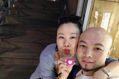 'Mình hạnh phúc thì mình đăng Facebook'