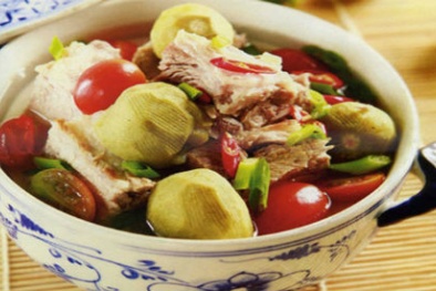 Cách làm canh sườn nấu sấu bao nhiêu cơm cũng hết