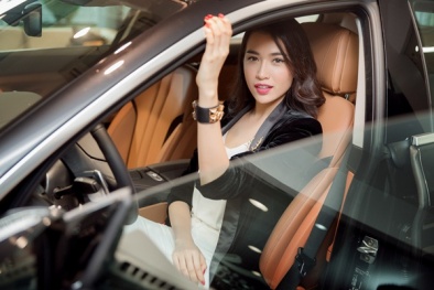 Dù bận rộn, Lệ Hằng vẫn tự phối đồ dự nhiều sự kiện