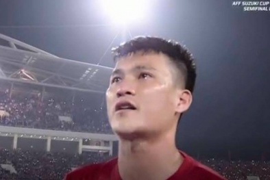 'Sốc' với lời nhắn nhủ mà Thủy Tiên gửi tới Công Vinh sau thất bại trước Indonesia 