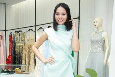 Nhan sắc đẹp mặn mà của Hoa hậu Hương Giang khi đã làm mẹ hai con