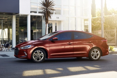 Cận cảnh chiếc Hyundai Elantra phiên bản đặc biệt giá 465 triệu