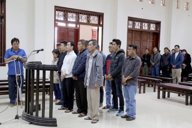 12 bị cáo vụ buôn lậu 7.700 tấn dầu diezel lãnh án tù