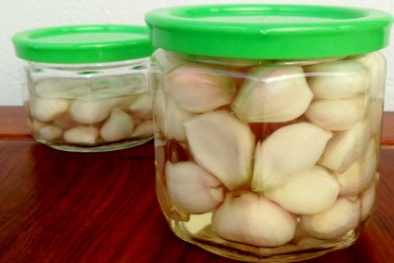 Cách muối dưa hành trắng giòn, không hăng cho ngày Tết