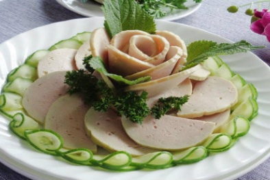 Cách làm giò lụa chuẩn, không hàn the cho Tết