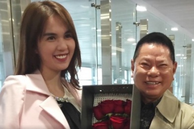 Ngọc Trinh 'chết ngất' khi biết tỷ phú Hoàng Kiều hành động như thế này