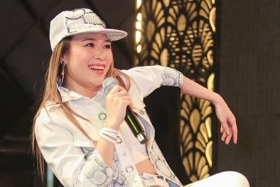 Mỹ Tâm bất ngờ thông báo có người yêu và sẽ tổ chức đám cưới