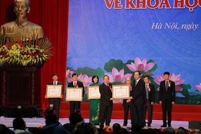 Công trình góp phần quan trọng định hình ngành khoa học vật liệu Việt Nam 