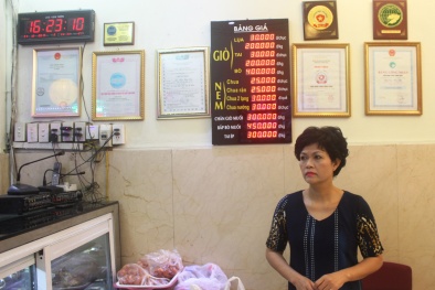 Nghệ nhân Ước Lễ chia sẻ mẹo phân biệt giò chả bẩn ngày Tết