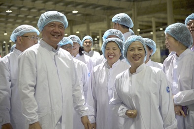 Bí thư Thăng yêu cầu hợp tác chặt chẽ với Vinamilk nâng cao năng suất bò sữa 